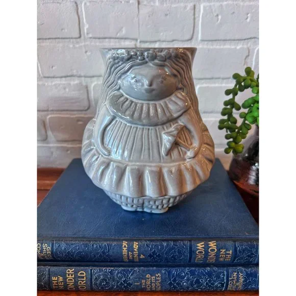 British Jonathan Adler English Utopia Pleasantly Plump Two Face Vase/Happy Famil Vases